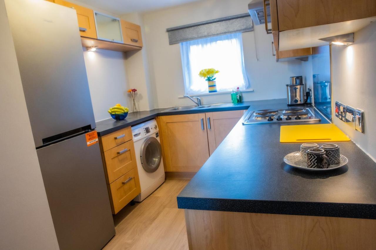 Newly Furnished Appartment Near Train Station Wolverhampton Esterno foto