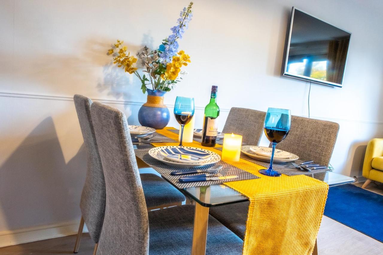 Newly Furnished Appartment Near Train Station Wolverhampton Esterno foto